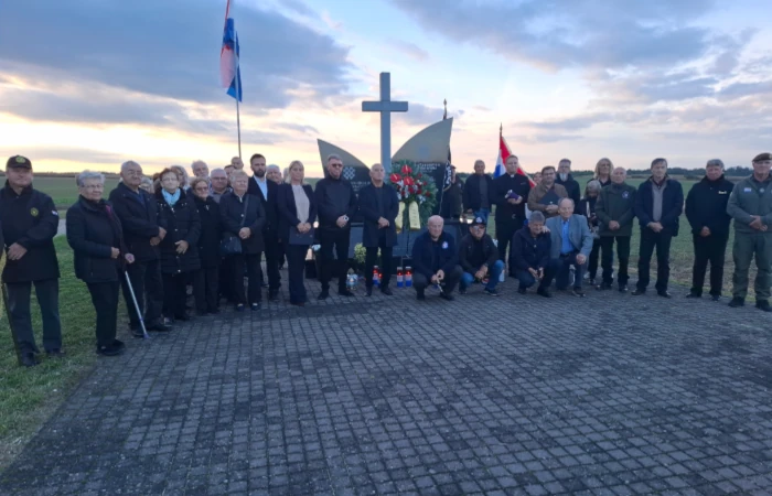 Komemoracija u Vratišincu